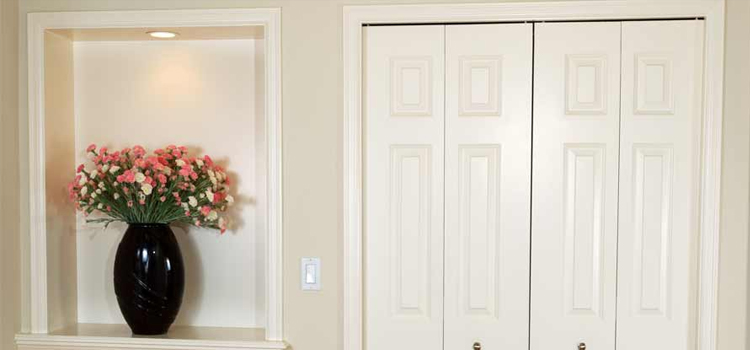 residential closet door repair in Shafter